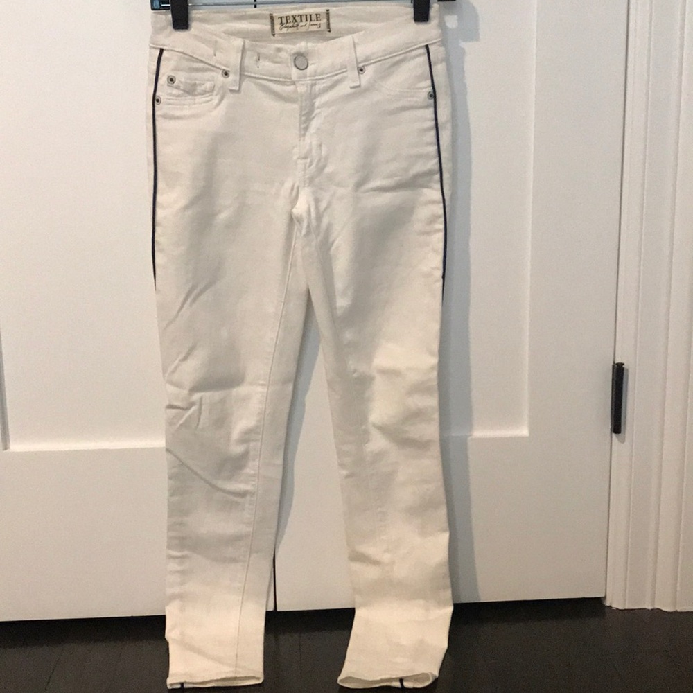 Textile Elizabeth & James White Skinny Jean 27